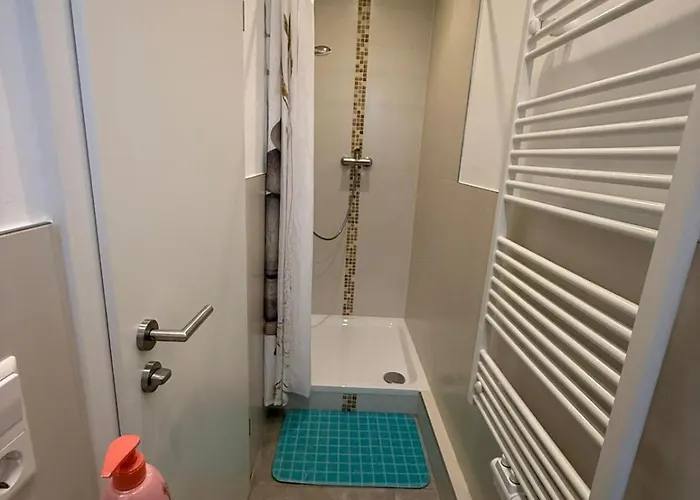 Schoenes Zimmer-1 Stuttgart-mitte