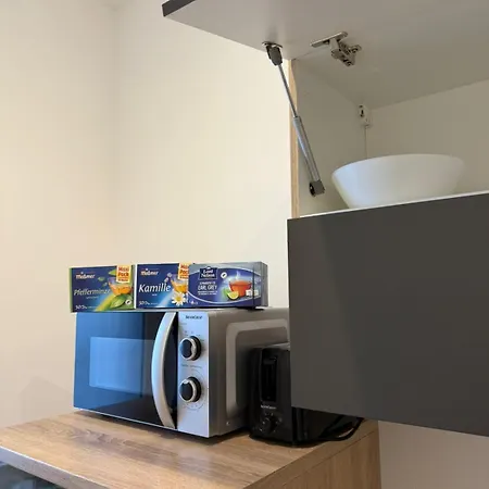 Schoenes Zimmer-1 Stuttgart-mitte *