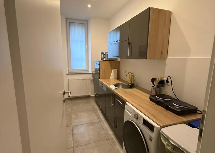 Schönes Zimmer-1 In Stuttgart-mitte Stuttgart